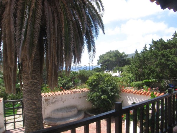 casa indipendente in vendita ad Alghero in zona Fertilia