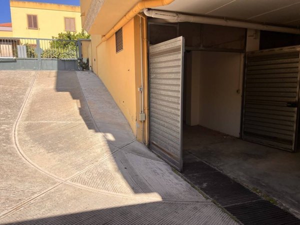 locale di sgombero in vendita ad Alghero in zona Sant'Agostino