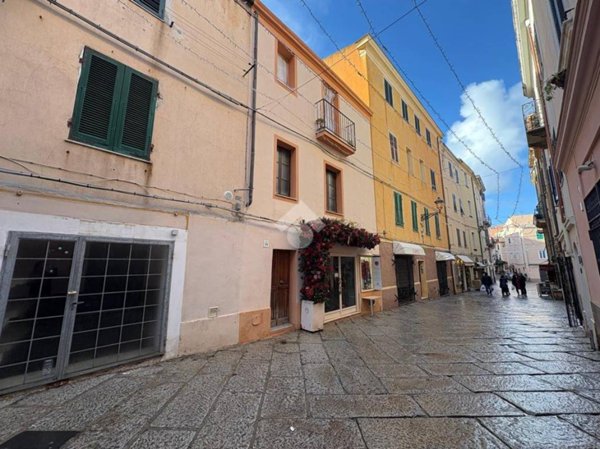 appartamento in vendita ad Alghero in zona Centro Storico