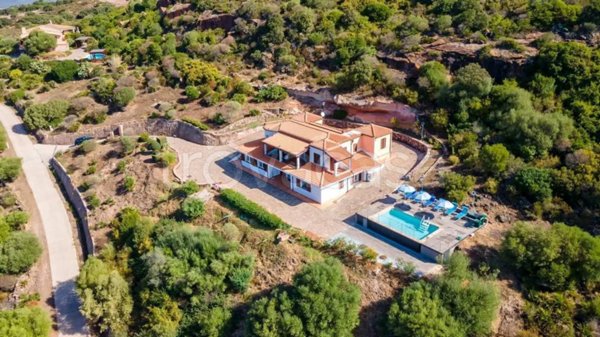 casa indipendente in vendita ad Alghero in zona Centro Storico