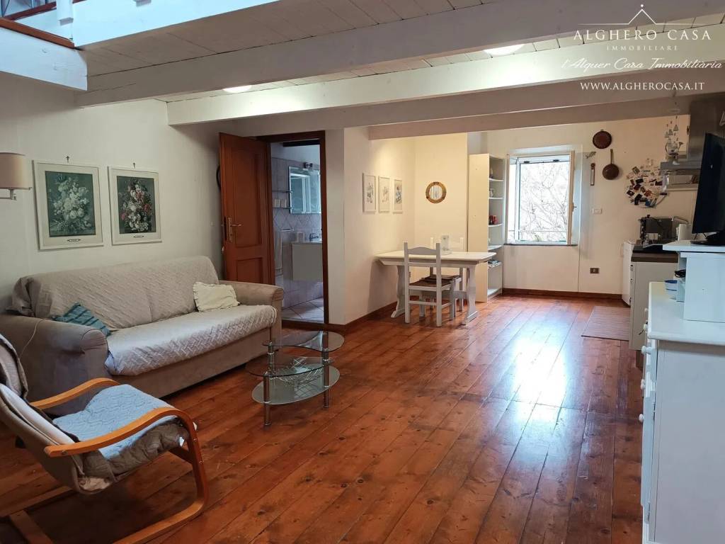 appartamento in vendita ad Alghero in zona Centro Storico