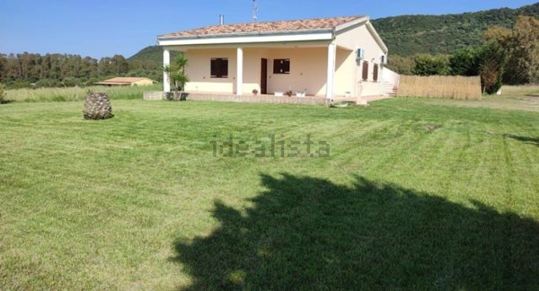 casa indipendente in vendita ad Alghero