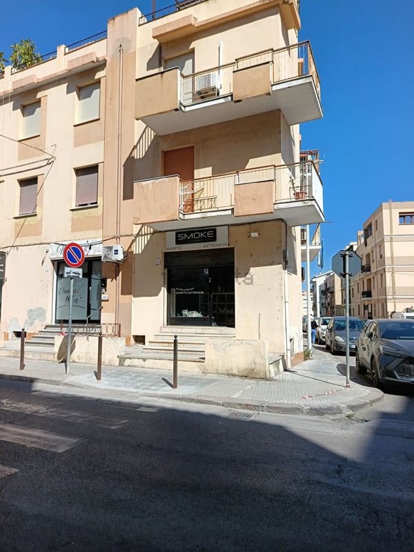 locale commerciale in vendita ad Alghero