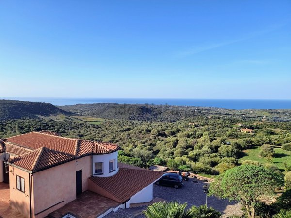 casa indipendente in vendita ad Alghero in zona Fertilia