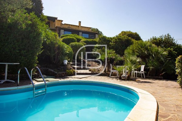 casa indipendente in vendita ad Alghero in zona Centro Storico