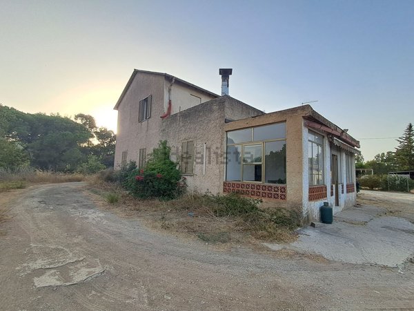 casa indipendente in vendita ad Alghero