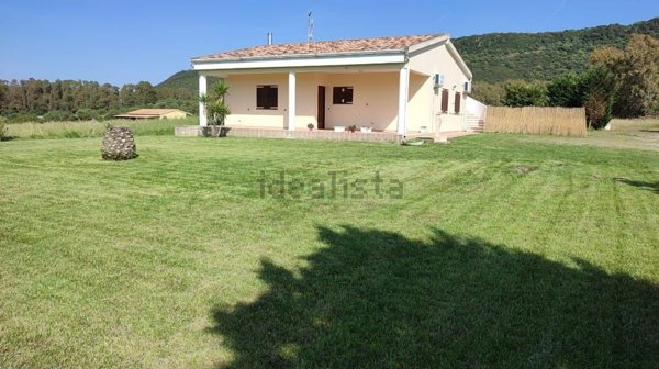 casa indipendente in vendita ad Alghero