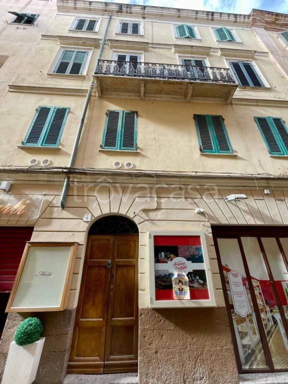 appartamento in vendita ad Alghero in zona Centro Storico