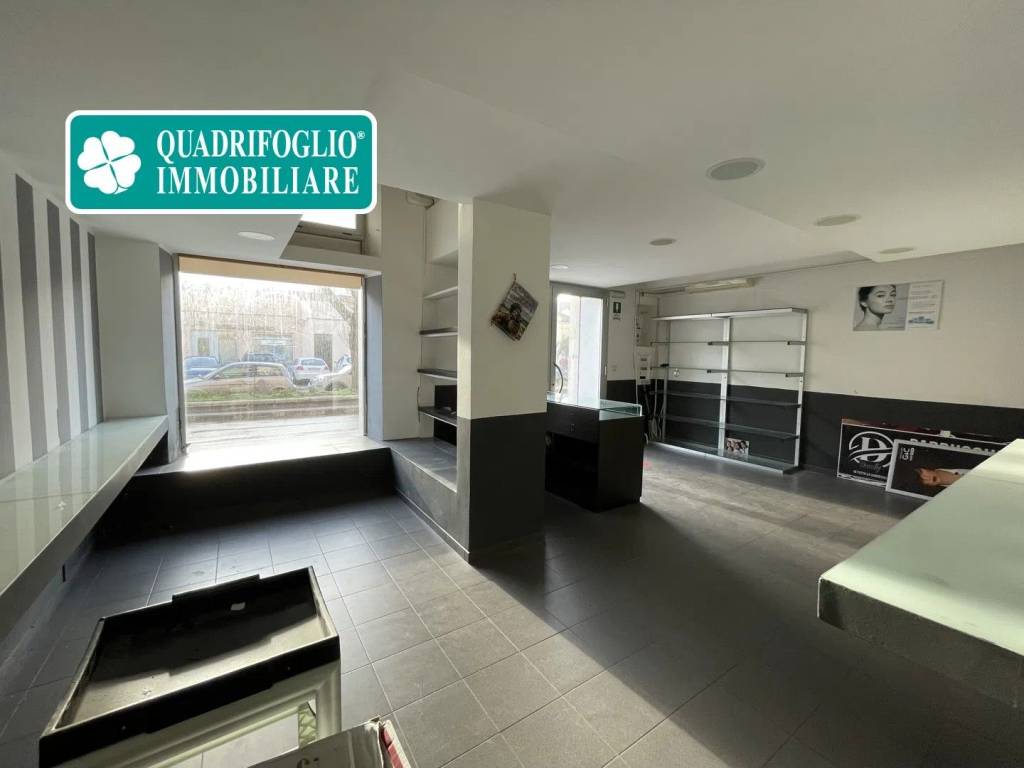 negozio in vendita ad Alghero in zona Centro Storico