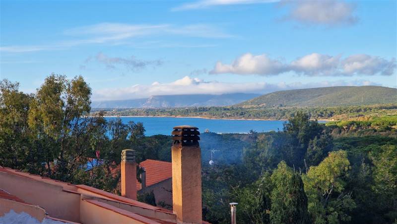 casa indipendente in vendita ad Alghero in zona Fertilia