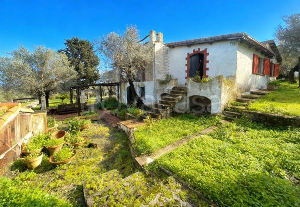 casa indipendente in vendita ad Alghero