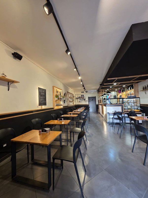 negozio in vendita ad Alghero