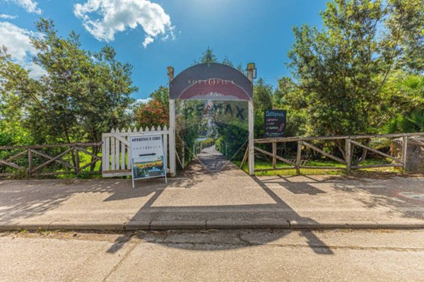 locale commerciale in vendita ad Alghero