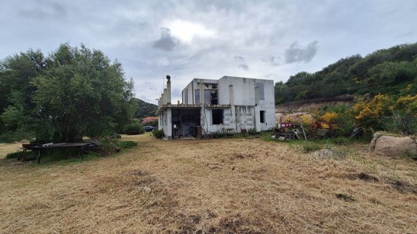 casa indipendente in vendita ad Alghero
