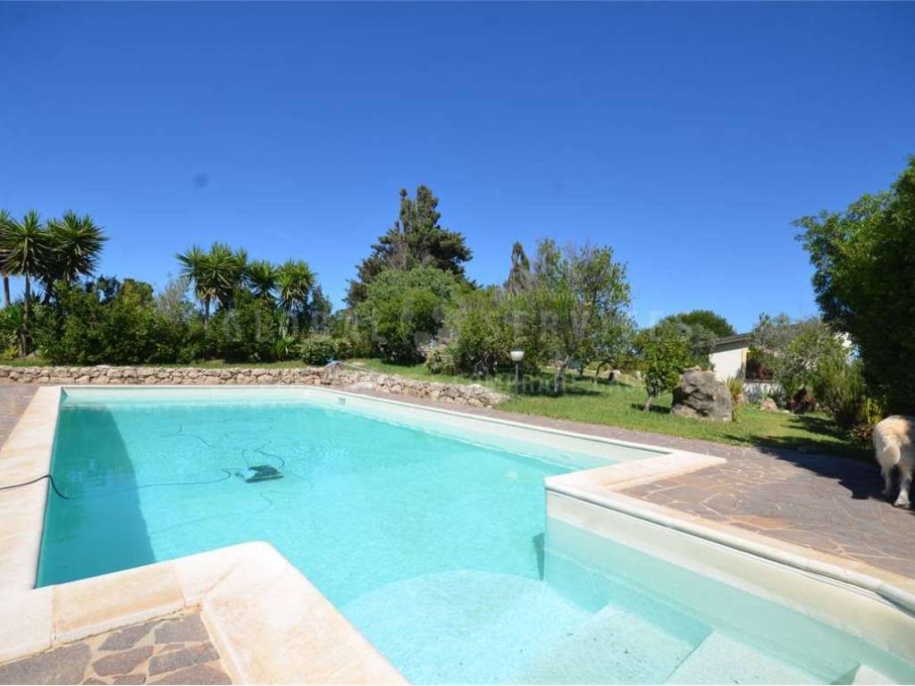 casa indipendente in vendita ad Alghero in zona Fertilia