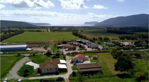 casale in vendita ad Alghero in zona Fertilia