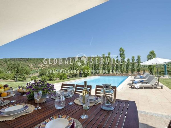 casa indipendente in vendita ad Alghero in zona Carrabuffas