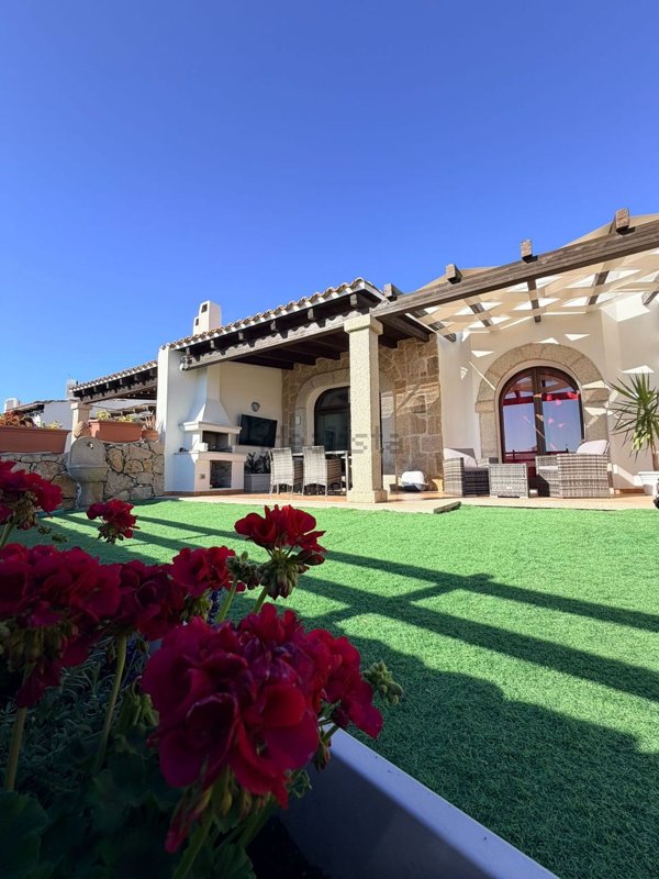 casa indipendente in vendita ad Alghero in zona Sant'Agostino