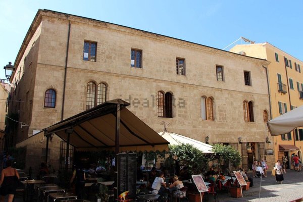 appartamento in vendita ad Alghero in zona Centro Storico