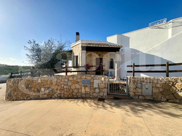 casa indipendente in vendita ad Alghero