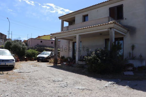 casa indipendente in vendita ad Alghero