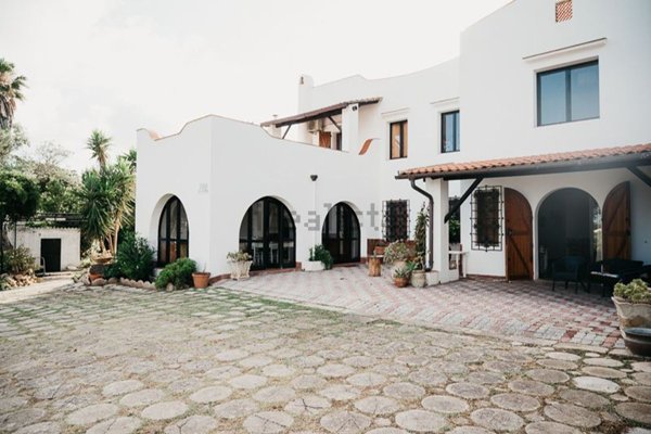 casa indipendente in vendita ad Alghero in zona Sant'Anna