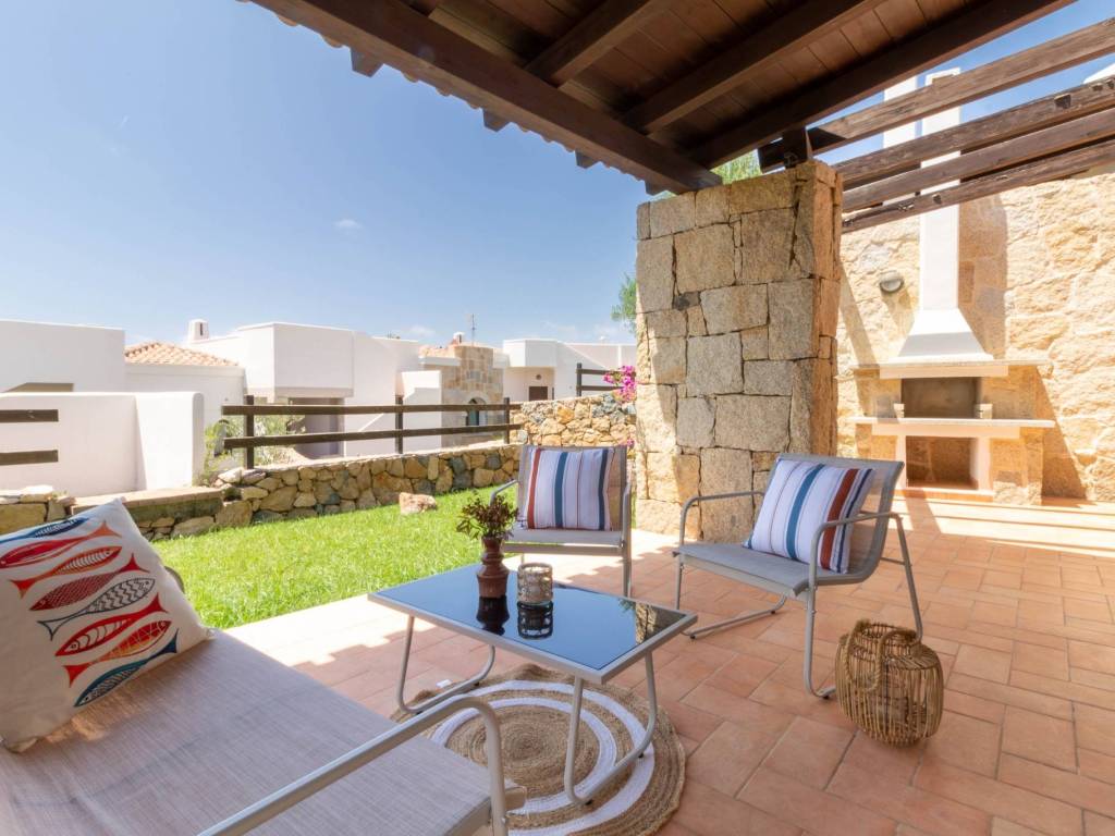 casa indipendente in vendita ad Alghero in zona Pivarada