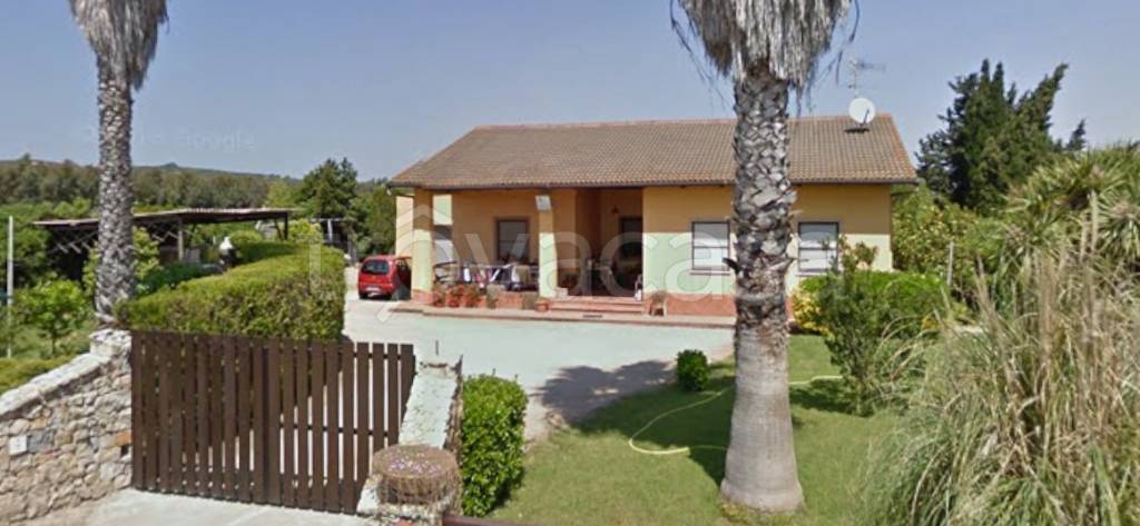 casa indipendente in vendita ad Alghero in zona Fertilia
