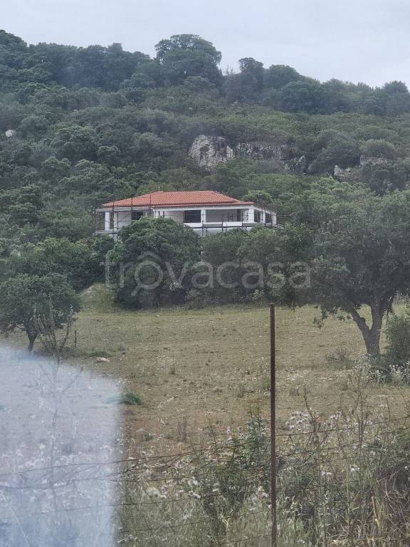 casa indipendente in vendita ad Alghero