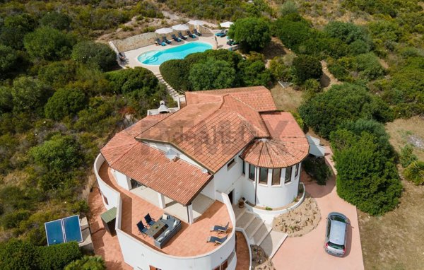 casa indipendente in vendita ad Alghero in zona Fertilia