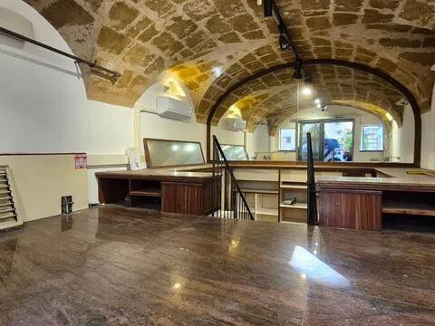 negozio in vendita ad Alghero in zona Centro Storico