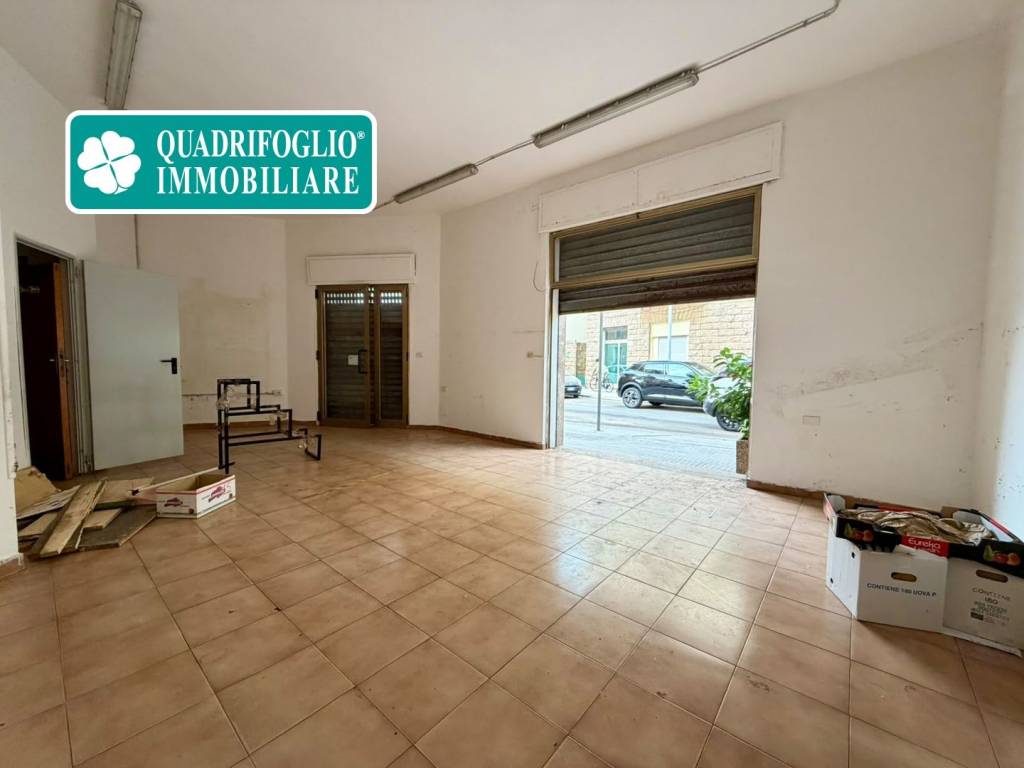 negozio in vendita ad Alghero in zona Centro Storico