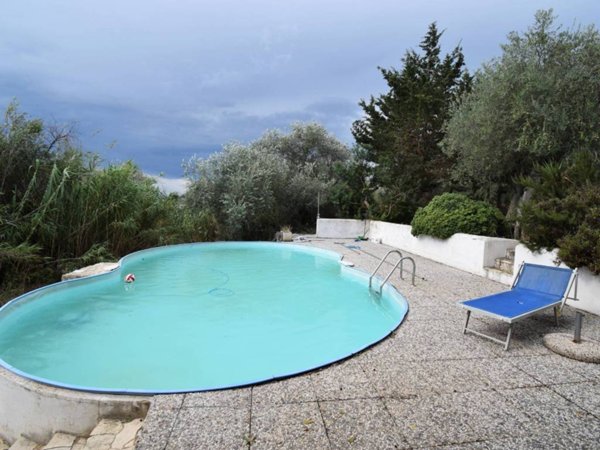casa indipendente in vendita ad Alghero