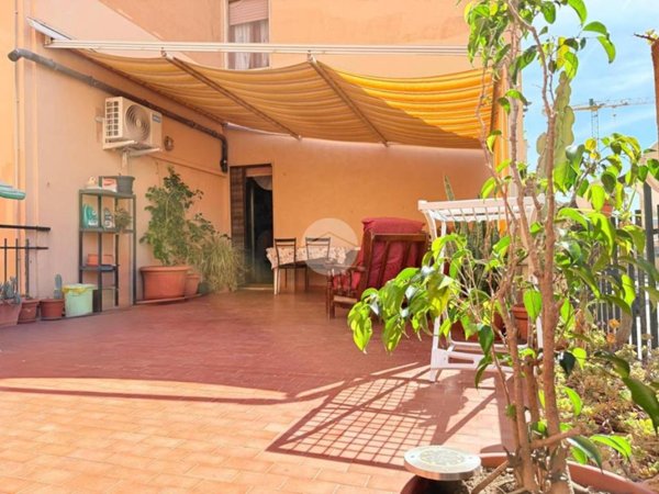 appartamento in vendita ad Alghero in zona Carrabuffas