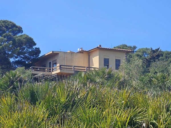 casa indipendente in vendita ad Alghero in zona Maristella