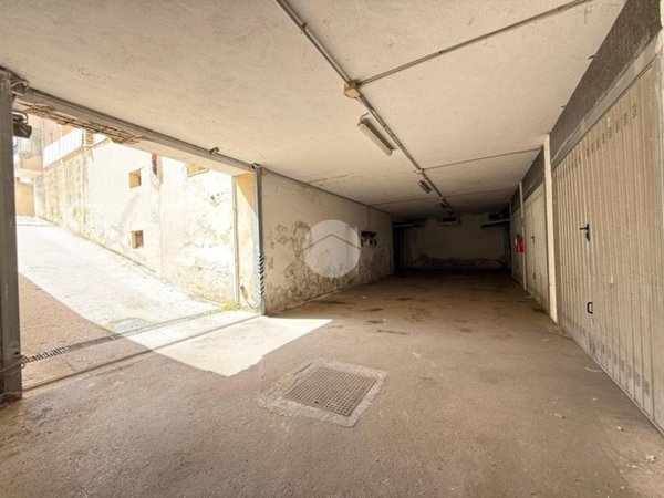 box auto in vendita ad Alghero in zona Sant'Agostino
