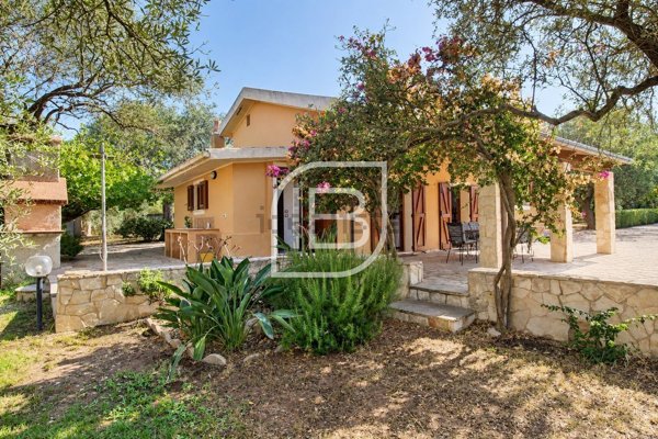 casa indipendente in vendita ad Alghero in zona Sant'Anna