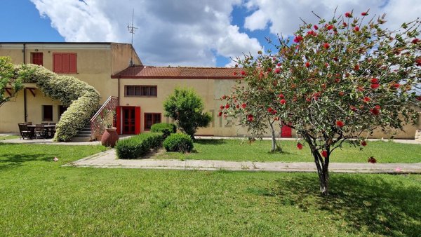 casa indipendente in vendita ad Alghero in zona Carmine