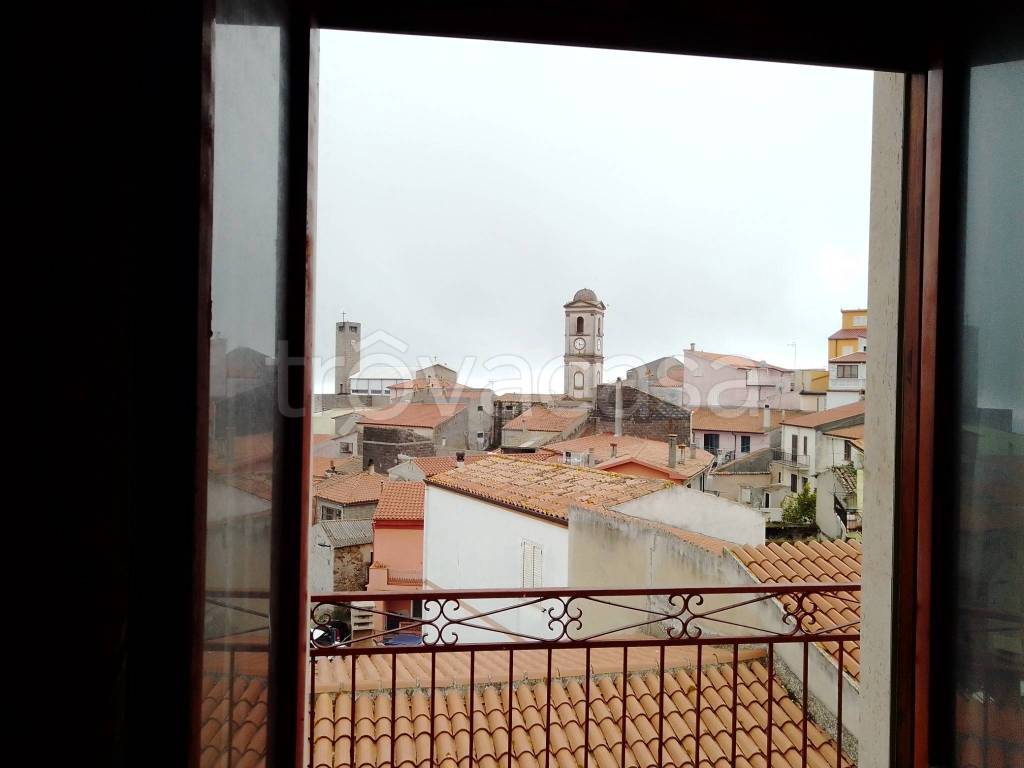 appartamento in vendita ad Anela