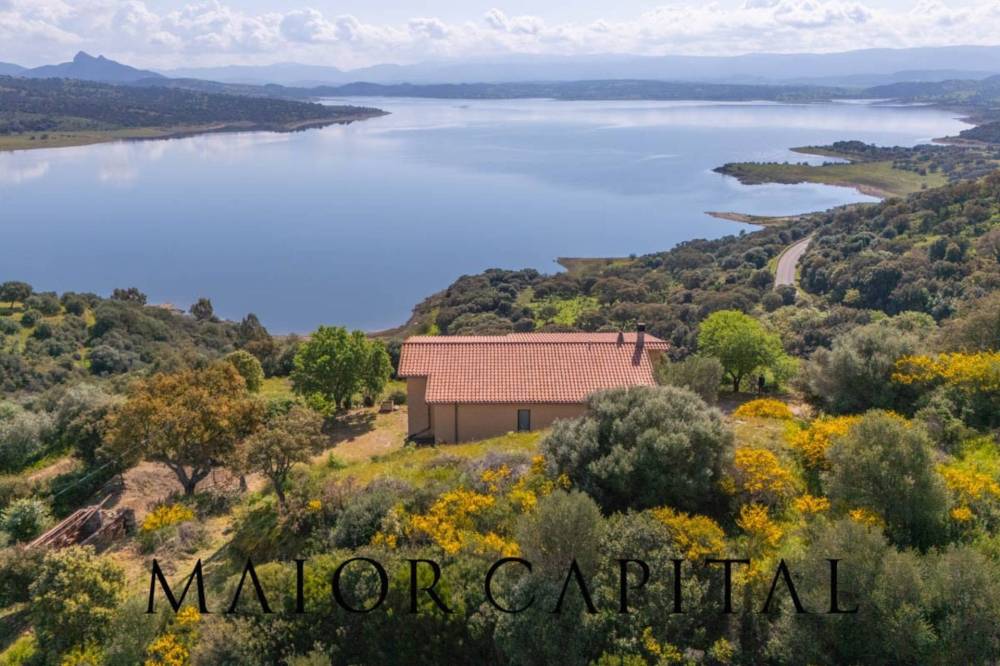 casa indipendente in vendita ad Anela