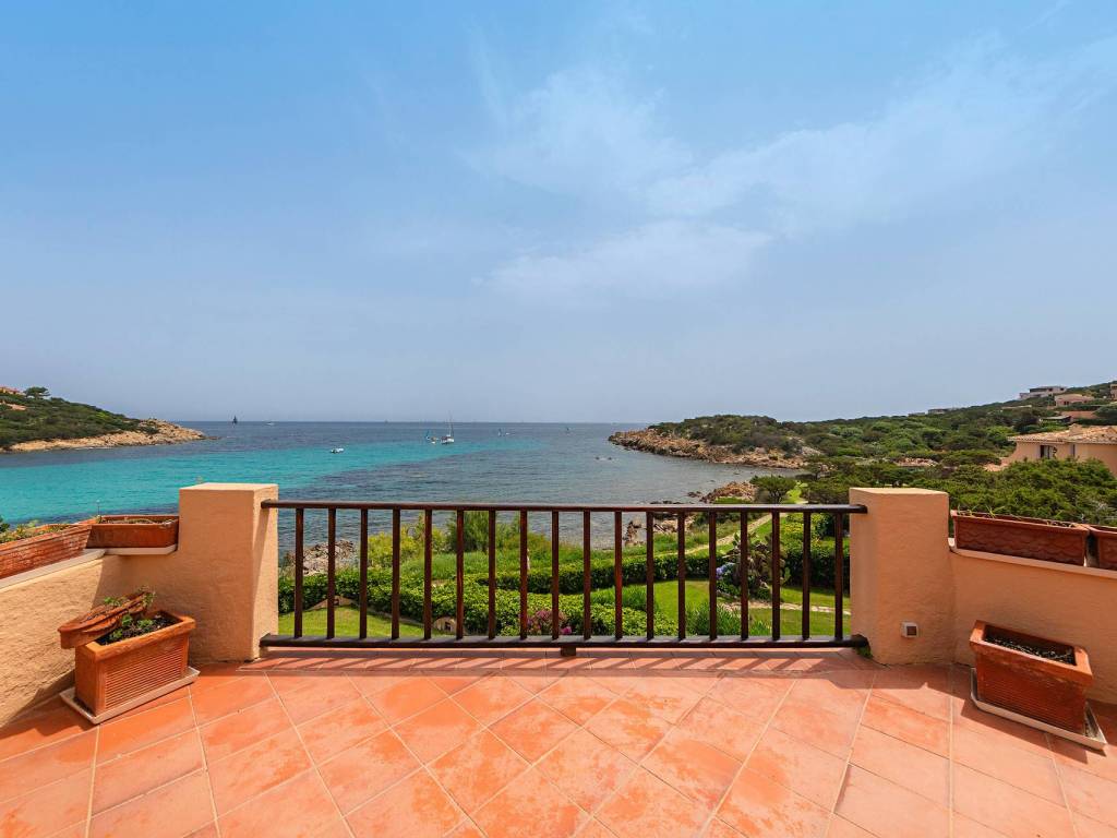 appartamento in vendita ad Arzachena in zona Porto Cervo
