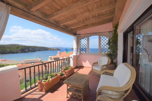 negozio in vendita ad Arzachena in zona Porto Cervo