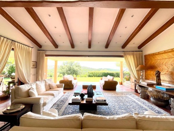 casa indipendente in vendita ad Arzachena in zona Porto Cervo