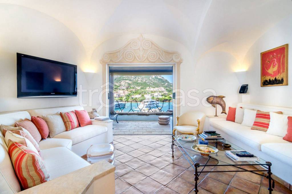 appartamento in vendita ad Arzachena in zona Porto Cervo