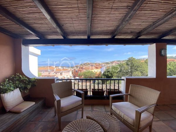 appartamento in vendita ad Arzachena in zona Porto Cervo