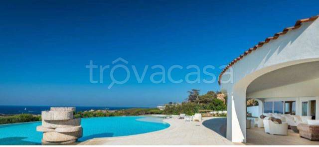 casa indipendente in vendita ad Arzachena in zona Porto Cervo