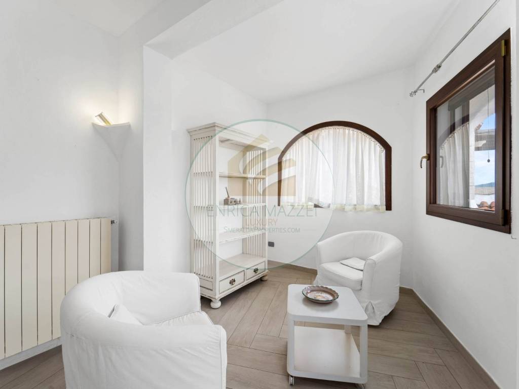 casa indipendente in vendita ad Arzachena in zona Cannigione