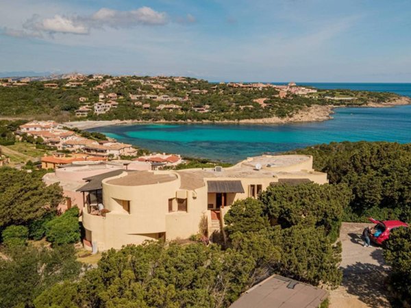 appartamento in vendita ad Arzachena in zona Porto Cervo