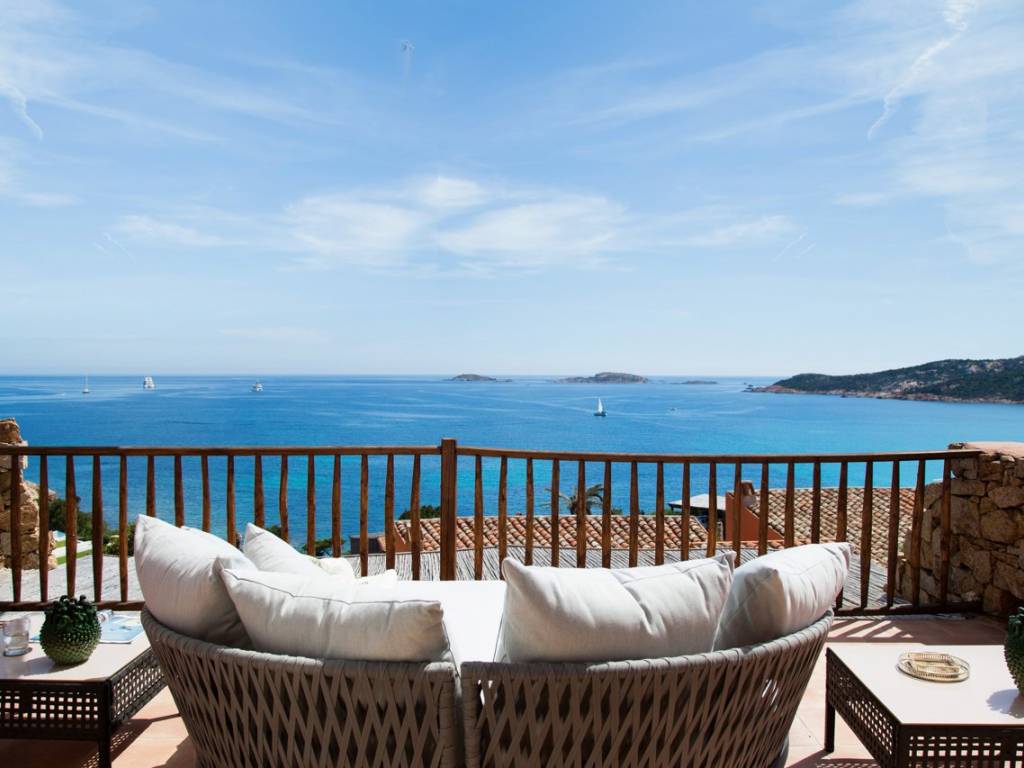 casa indipendente in vendita ad Arzachena in zona Porto Cervo