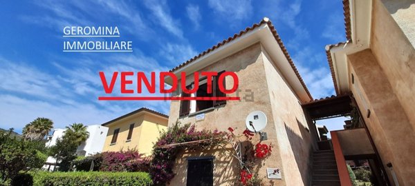 appartamento in vendita ad Arzachena in zona Cannigione